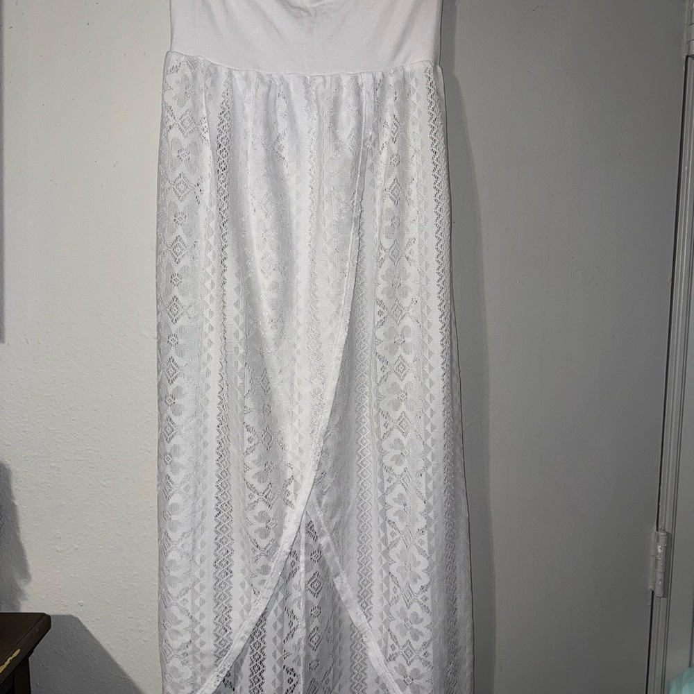 Arizona Jean Company Strapless White Lace Dress